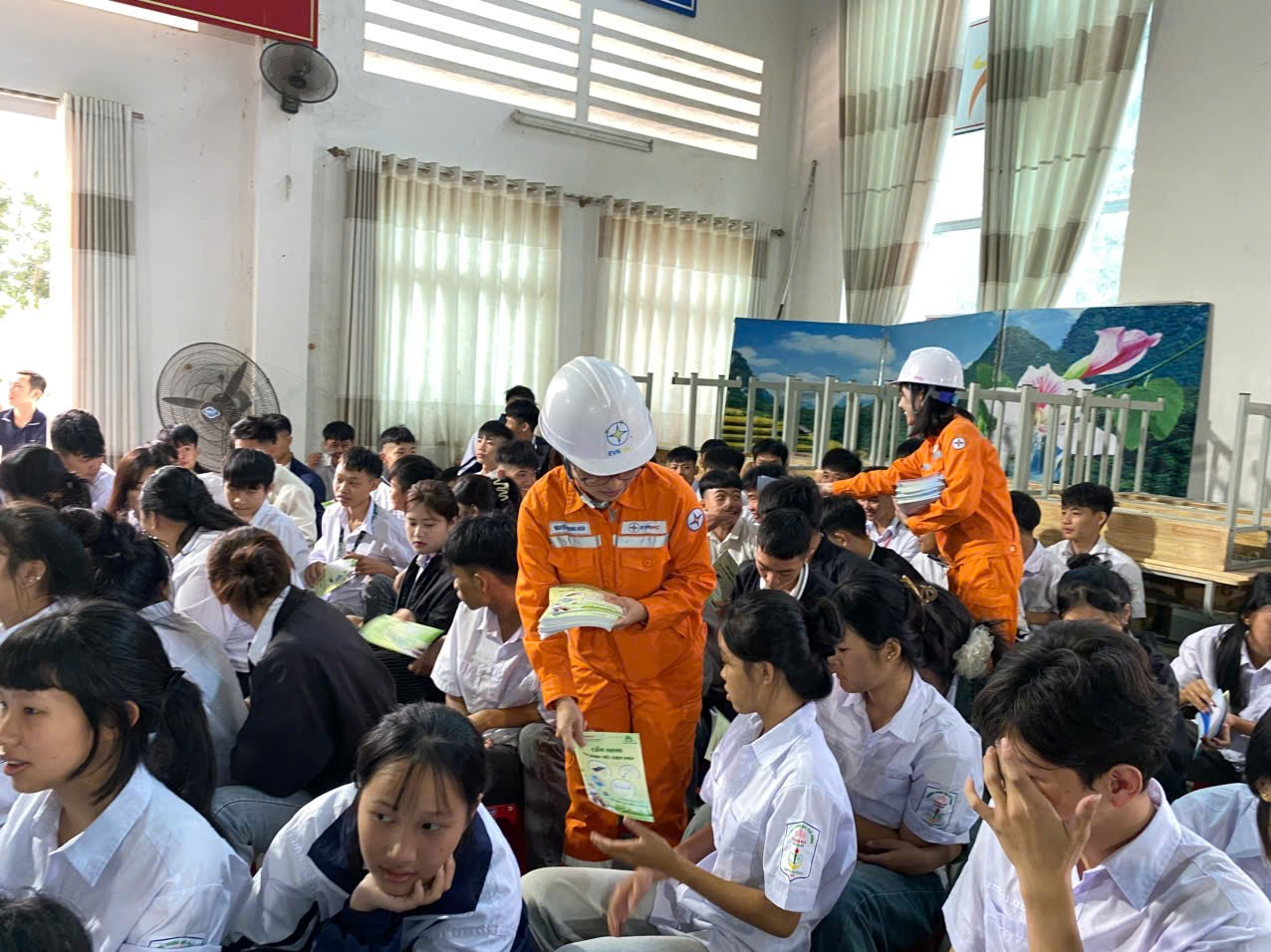 anh 1