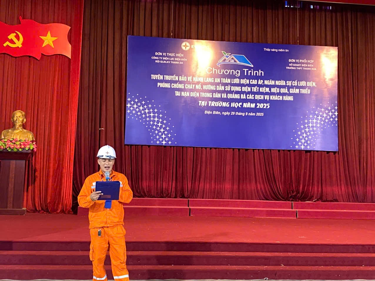 cán bộ Đl
