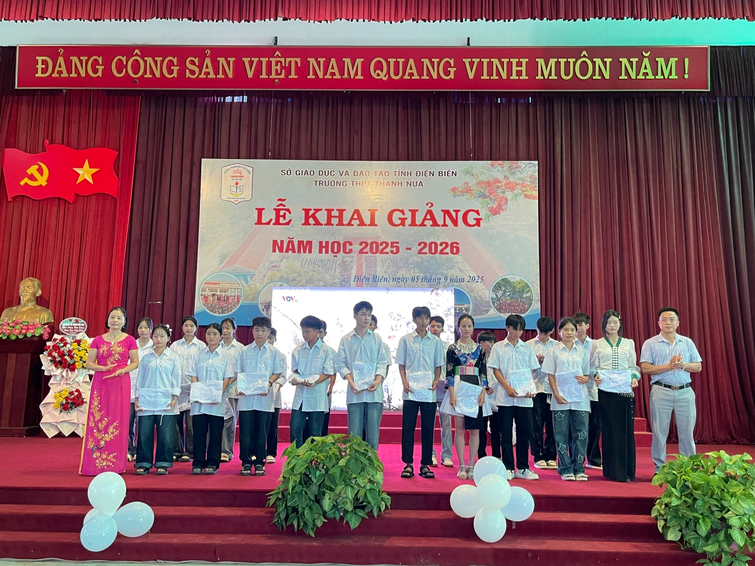 khen học sinh